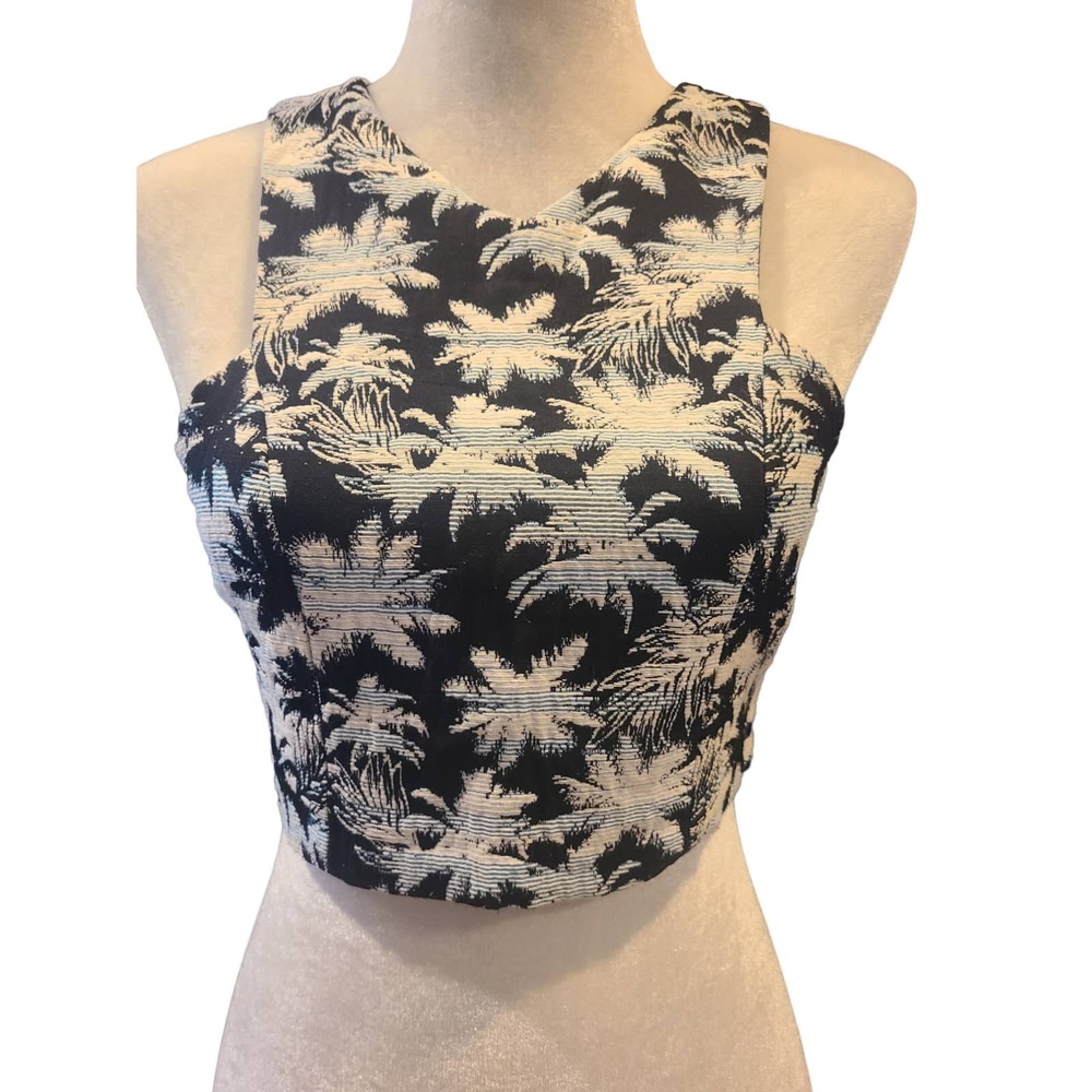 EUC Women's TopShop Tropical Cropped Tank Size 6